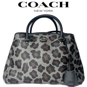New purse Coach color grey
